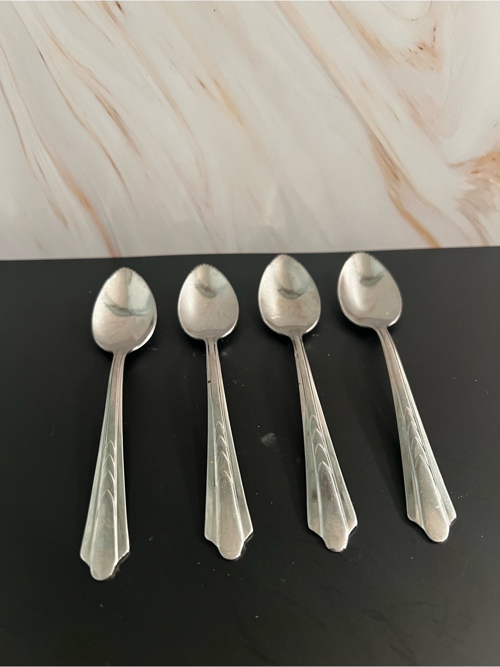 Source Unknown Silver Flatware Teaspoon Set - 4 Pieces